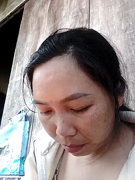 chekoko online show from May 9, 2026, 4:28 am