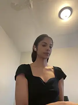 karlatiburcio online show from March 14, 2026, 8:25 pm