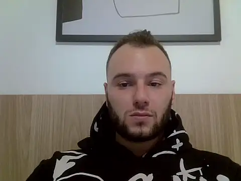 piazaocwb23 online show from May 2, 2026, 4:28 am