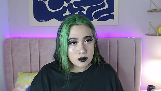 Liliith Zeniith online show from April 10, 2026, 5:39 pm