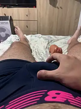 tommyxxx2026 online show from July 21, 2026, 7:38 pm