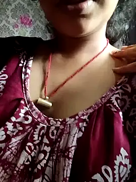 tina2005 online show from March 29, 2026, 8:14 am