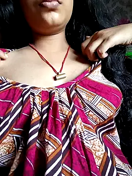 tina2005 online show from April 2, 2026, 5:27 am