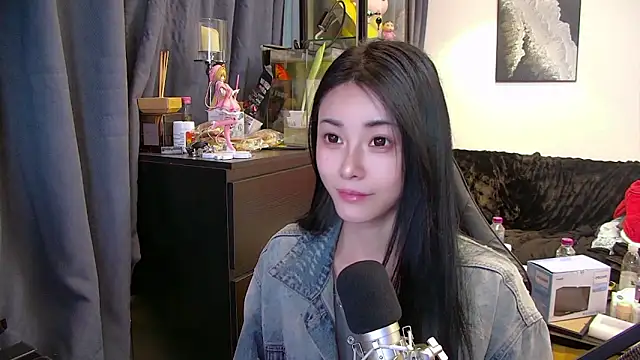 XiaoYuBao- online show from March 13, 2026, 7:48 am