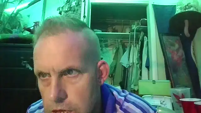 strokingjoe14585 online show from June 14, 2026, 2:46 am