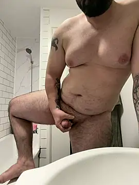 Snapshot of bigmillz32 chatting on March 23, 2026, 12:36 am bigmillz32 online show from March 23, 2026, 12:36 am