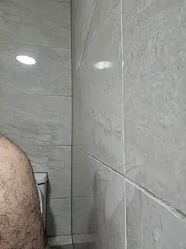 bigmillz32 online show from May 10, 2026, 11:32 pm