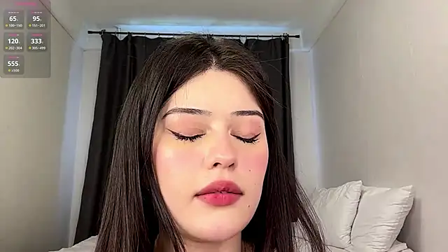 Snapshot of JaniceWonnacott chatting on July 3, 2026, 10:32 am JaniceWonnacott online show from July 3, 2026, 10:32 am