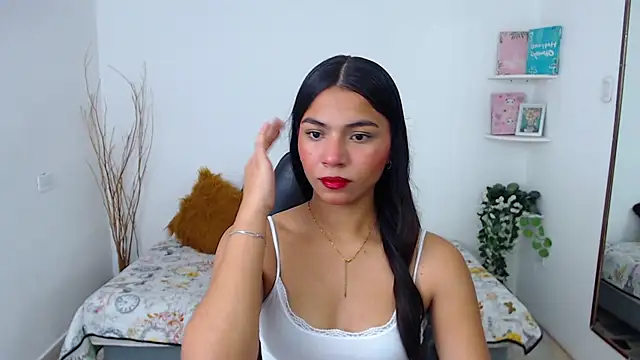 Emma Faith online show from June 15, 2026, 1:57 pm