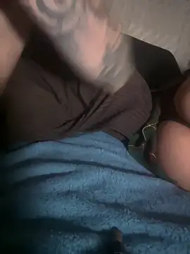 luckydick333 online show from April 18, 2026, 4:49 am