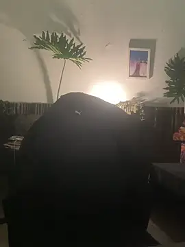 luckydick333 online show from April 28, 2026, 3:11 am