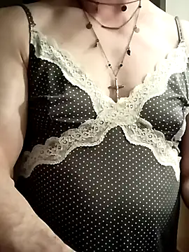 Snapshot of stephie83 chatting on March 27, 2026, 8:19 pm stephie83 online show from March 27, 2026, 8:19 pm