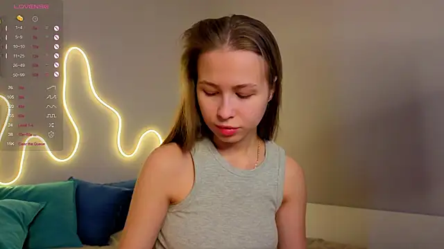 Emma dream  online show from June 24, 2026, 1:37 am