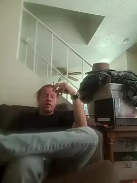 yourMasterisBored online show from June 4, 2026, 4:02 pm