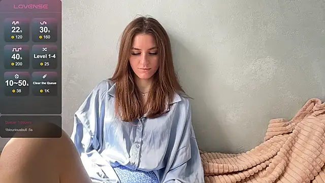 Moonstarisrares online show from May 3, 2026, 10:21 am