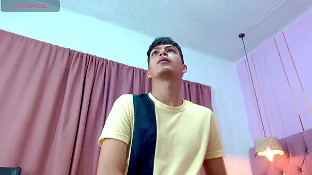 GEREMIASKING online show from March 17, 2026, 12:41 pm