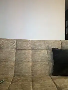 Maia antonelli online show from April 15, 2026, 12:06 am