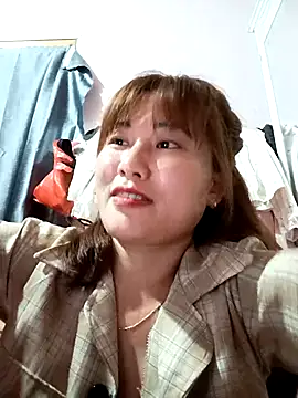 Lucxy-ki6 online show from March 30, 2026, 1:17 am