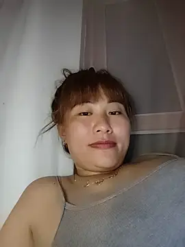 Lucxy-ki6 online show from May 18, 2026, 4:13 pm