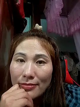 Lucxy-ki6 online show from May 29, 2026, 3:48 am