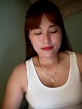 Lucxy-ki6 online show from June 18, 2026, 1:04 pm