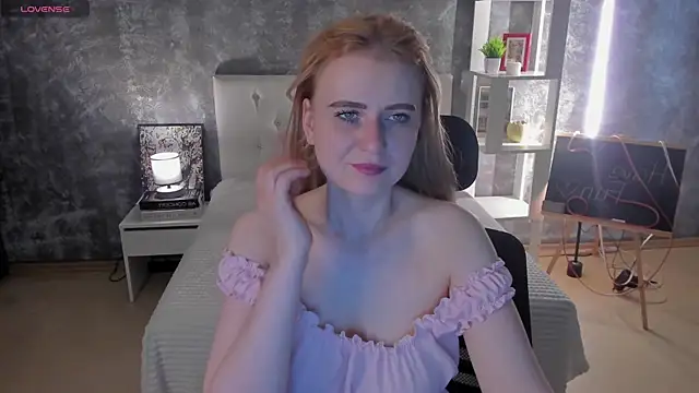 Shiny Liss online show from June 20, 2026, 1:30 am