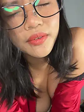 Kiee 19 online show from May 26, 2026, 9:55 pm