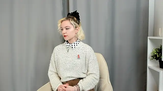 TierraDunt online show from March 15, 2026, 7:14 am