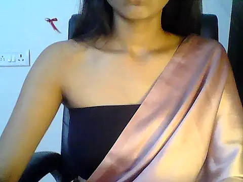 Hot Deepansi02 online show from July 25, 2026, 3:20 pm