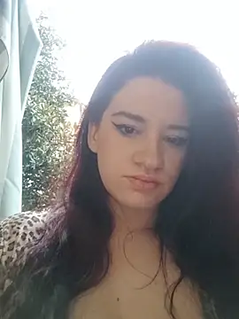 Snapshot of Aliss2001 chatting on March 14, 2026, 4:45 pm Aliss2001 online show from March 14, 2026, 4:45 pm