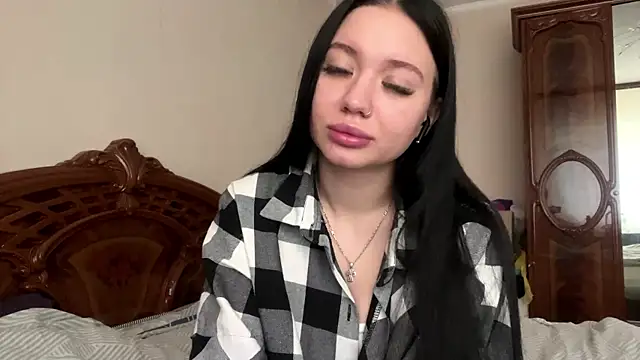 Sofi Funny online show from April 9, 2026, 3:06 am