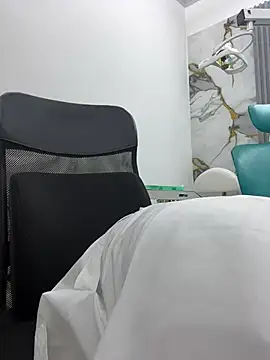 daniela-sexy online show from April 19, 2026, 2:16 pm