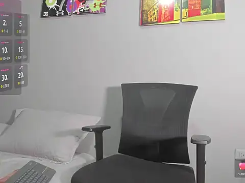 Enzoo98  online show from April 6, 2026, 12:30 am