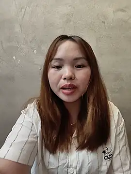 Mina xYx online show from June 9, 2026, 4:35 am