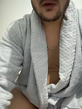 cinoo34 online show from March 15, 2026, 11:00 pm