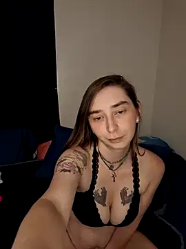 KittieeKat1 online show from April 3, 2026, 3:37 am