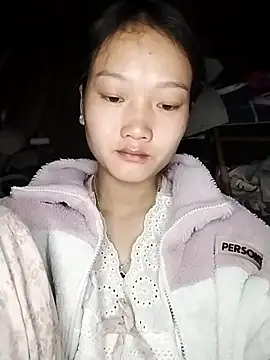 Snapshot of Sullyy_lux chatting on March 17, 2026, 2:16 am Sullyy lux online show from March 17, 2026, 2:16 am