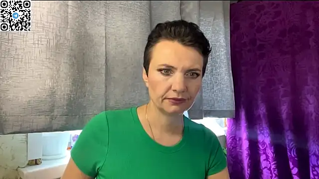 HotMamaQueen234 online show from May 31, 2026, 11:06 am