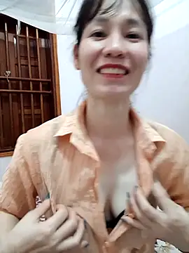 Snapshot of Victoria_mila chatting on March 28, 2026, 1:00 pm Victoria mila online show from March 28, 2026, 1:00 pm