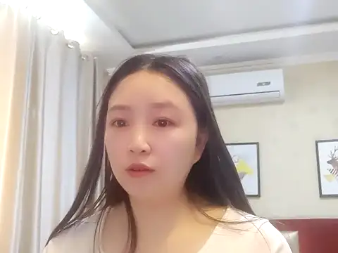 Xiangxiango online show from March 19, 2026, 4:05 am