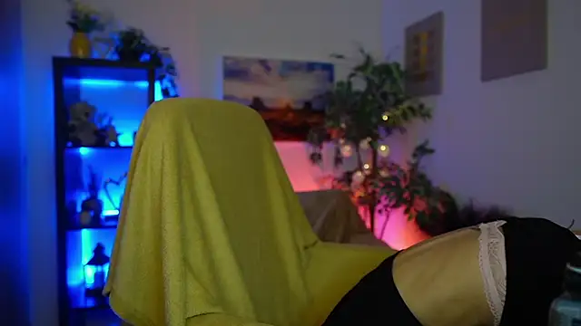 Snapshot of Luna_Grace18 chatting on March 23, 2026, 2:10 pm Luna Grace18 online show from March 23, 2026, 2:10 pm