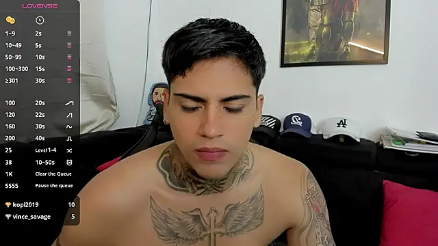 sweetlatinoboy online show from March 23, 2026, 12:20 pm