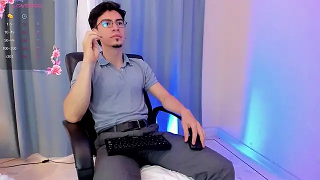 manu ferx online show from May 4, 2026, 1:07 pm