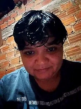 luuh99 online show from March 19, 2026, 8:57 pm