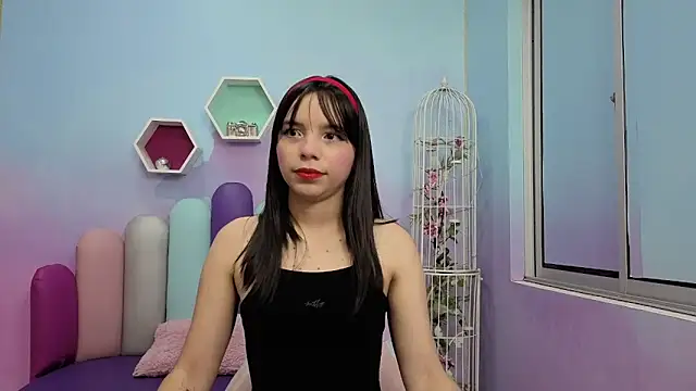 Isaa Skinny online show from May 26, 2026, 3:35 am