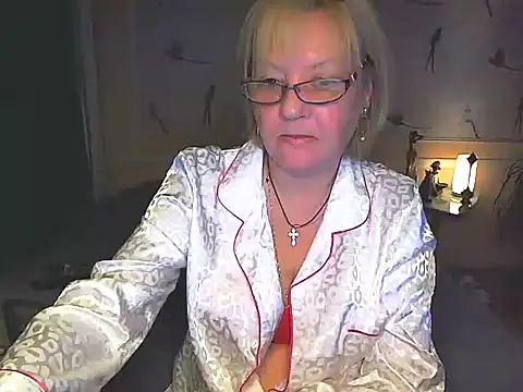Anessa7321 online show from April 16, 2026, 6:09 pm