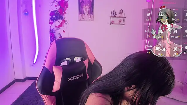 AryahMoonn online show from June 13, 2026, 3:26 am