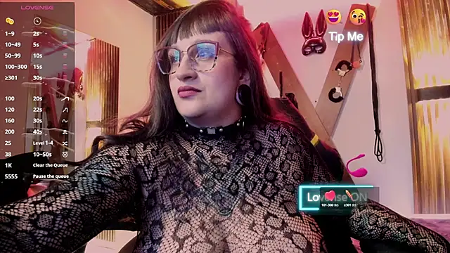 Violett 8 online show from June 19, 2026, 5:56 am