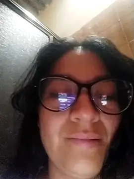 LatinSquirtBaby online show from June 6, 2026, 2:33 pm