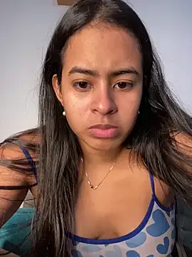 lucirganaxxx online show from May 20, 2026, 3:24 am